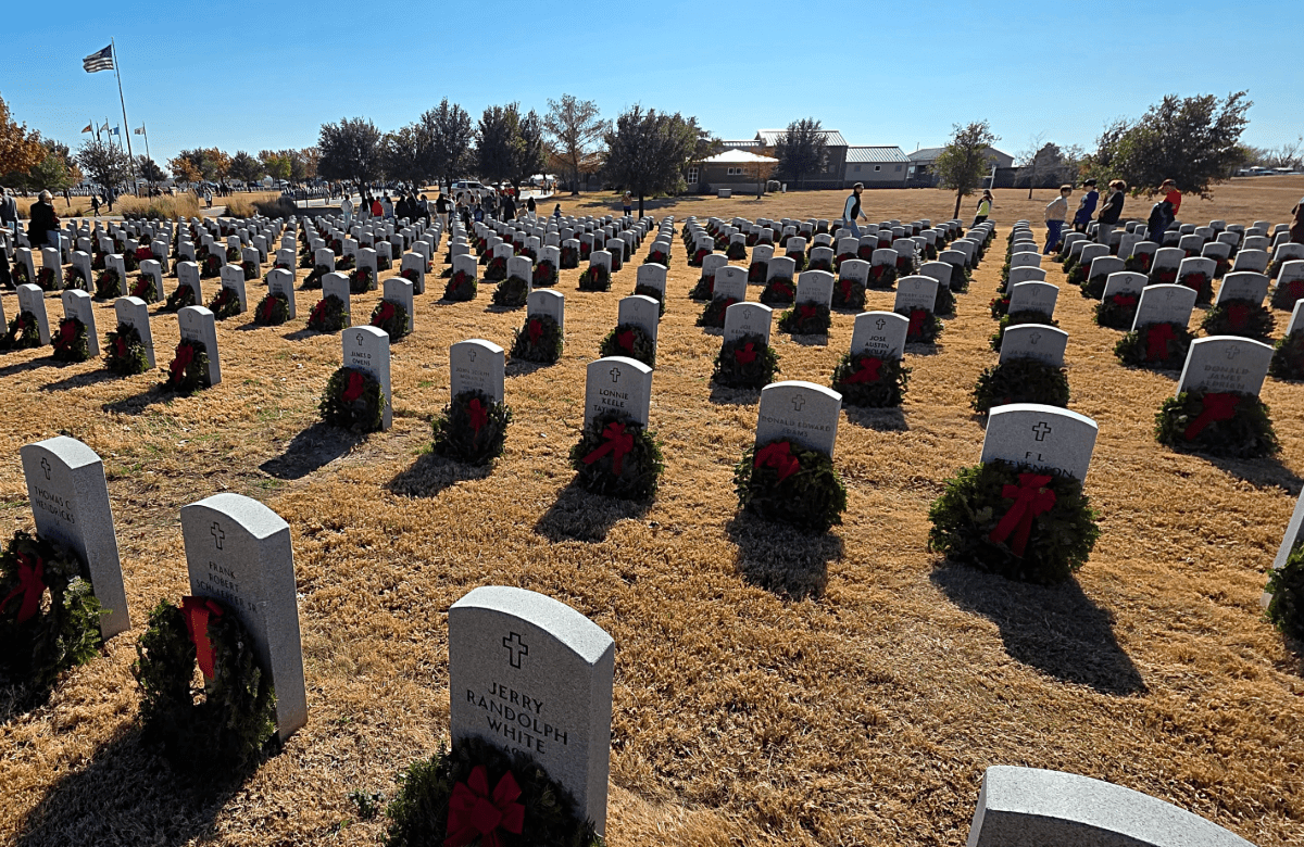 Wreaths Across America