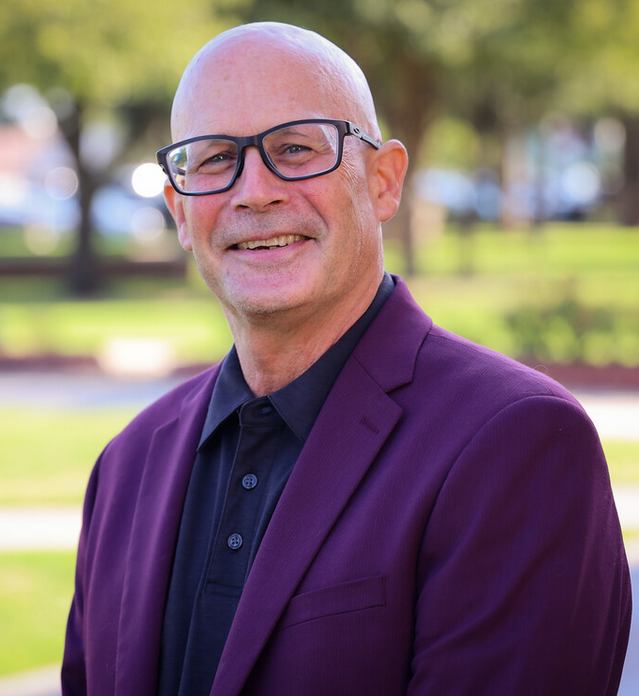 Dr. Robert Wallace